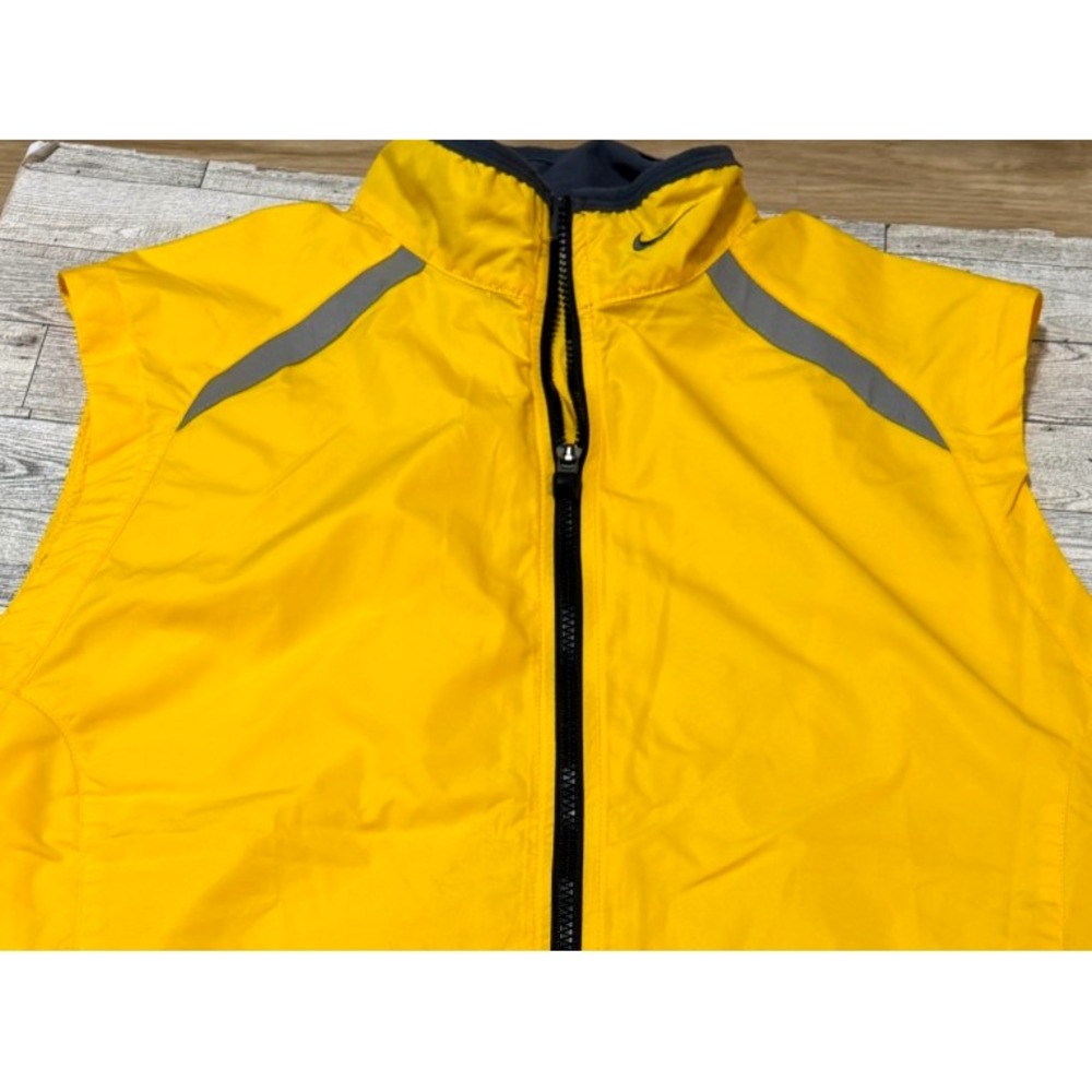 Vintage Nike ClimaFit Men's Windbreaker Vest Y2k Yellow Full Zip Size XL XLARGE